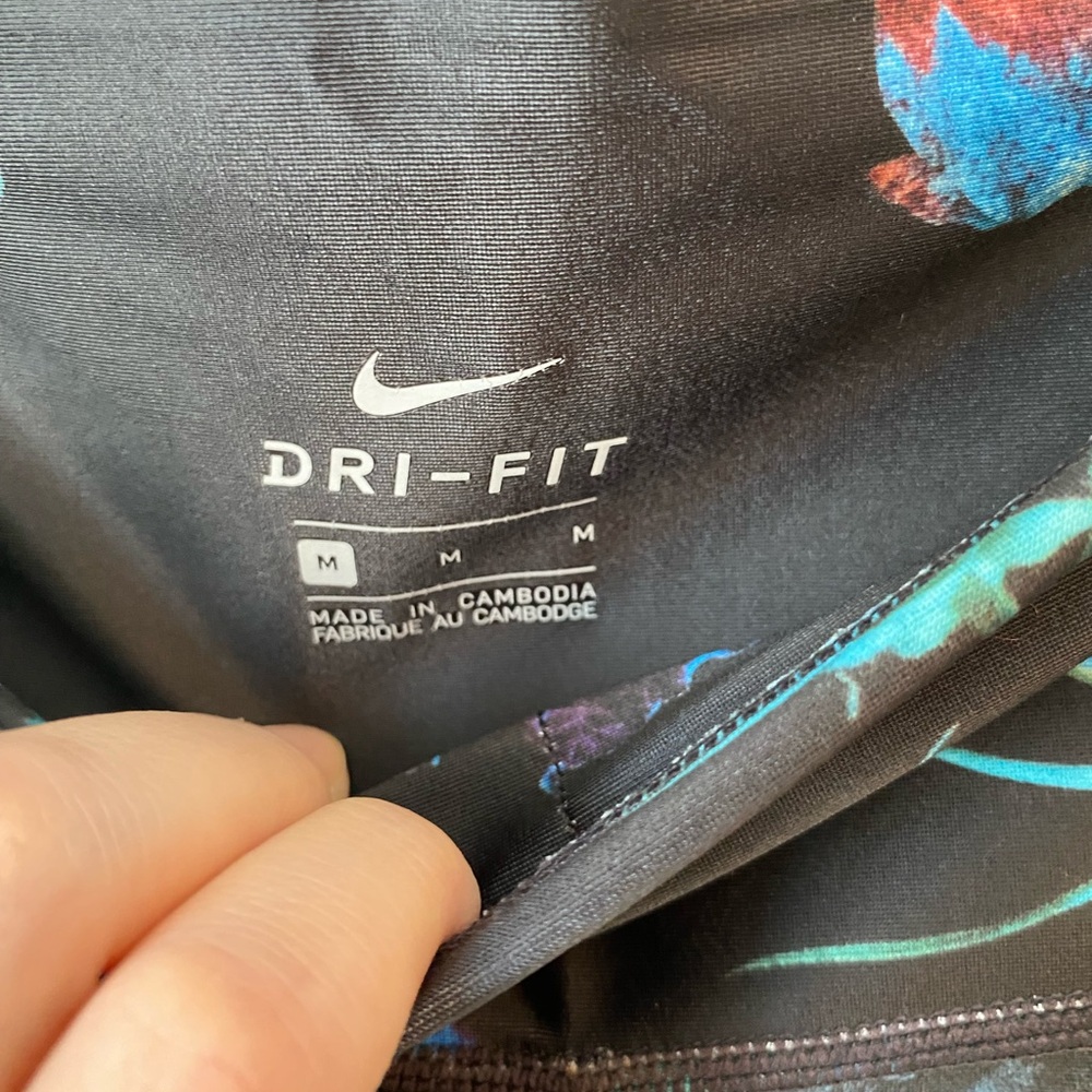 Floral NIKE dry-fit leggings - Picture 3 of 4